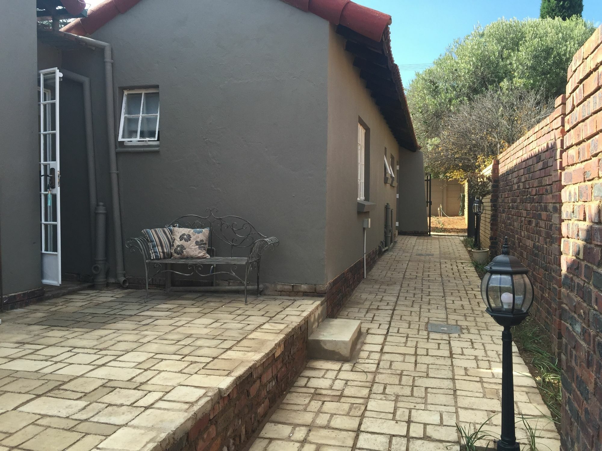 Nouveau Studios Pretoria-Noord Exteriör bild