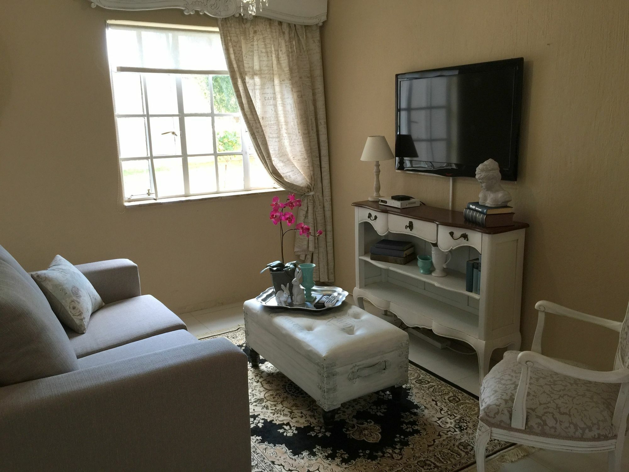 Nouveau Studios Pretoria-Noord Exteriör bild