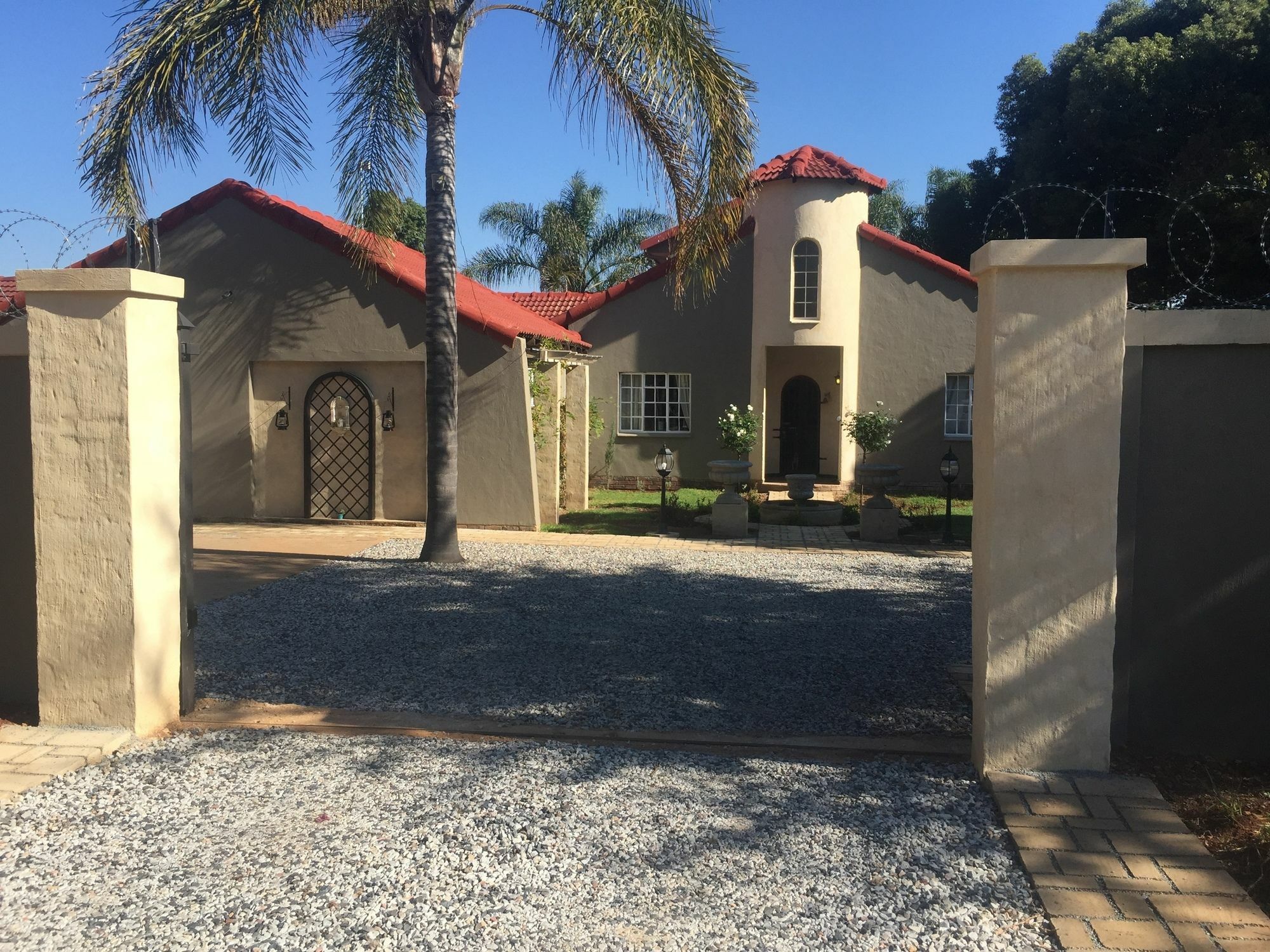 Nouveau Studios Pretoria-Noord Exteriör bild